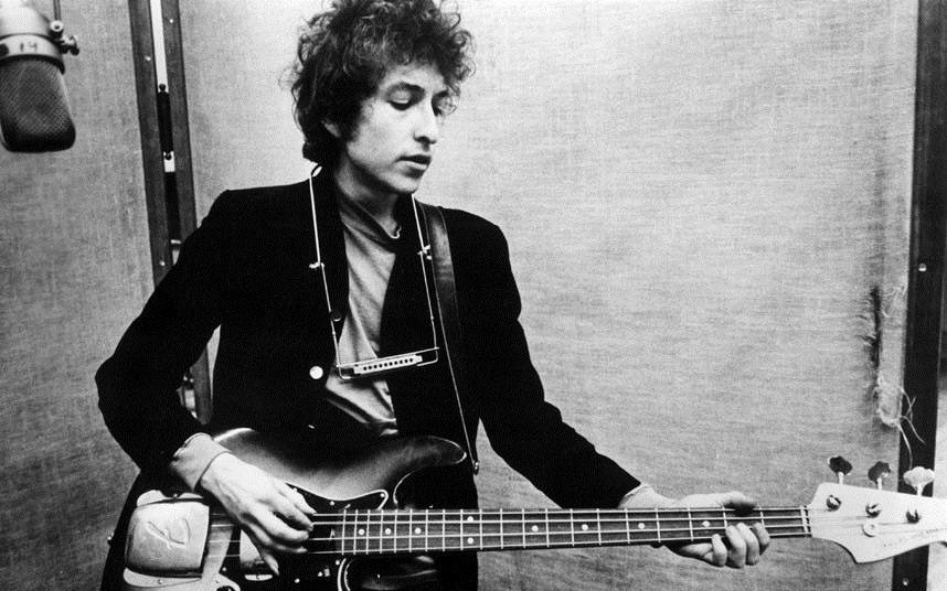 Bob Dylan and the Nobel Prize debate