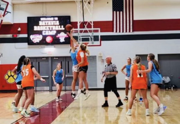 Girls Varsity Summer League Tip-Off against Whitney Young. 
